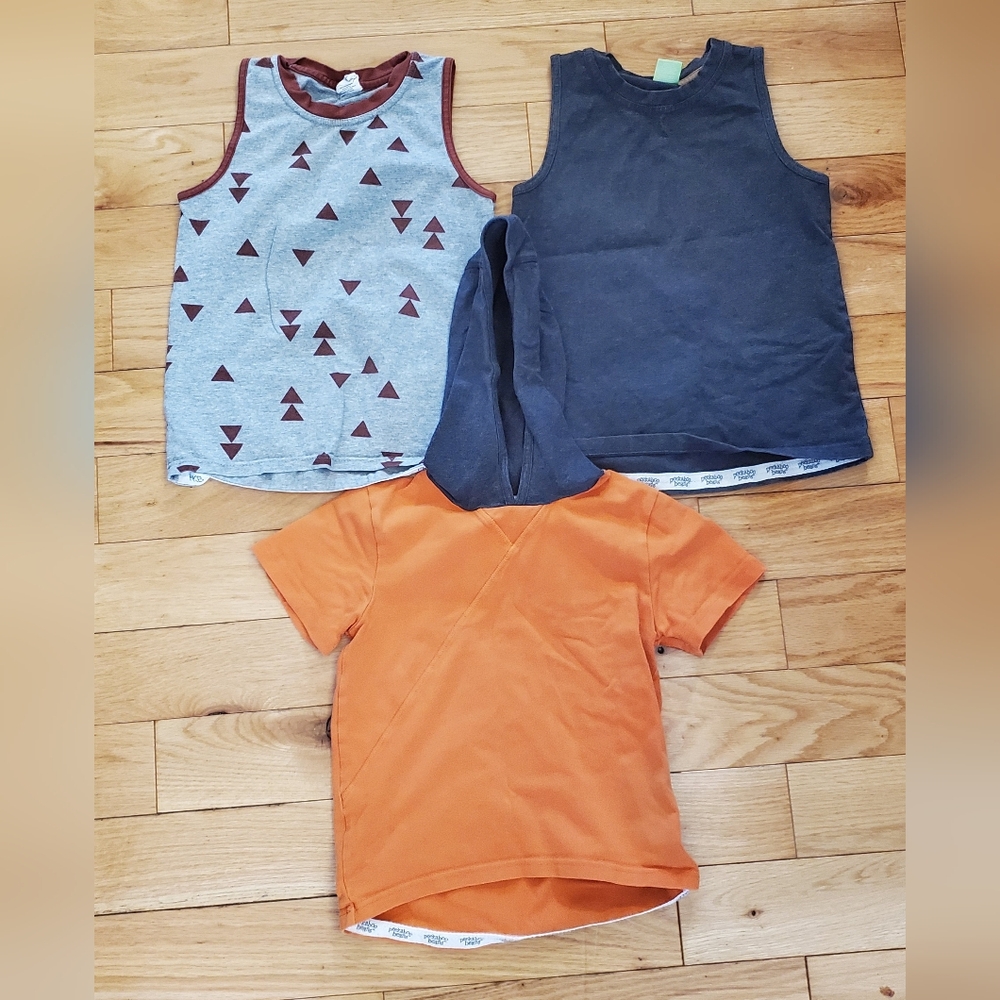 Size 5 Peekaboo Beans boys shirts size 5